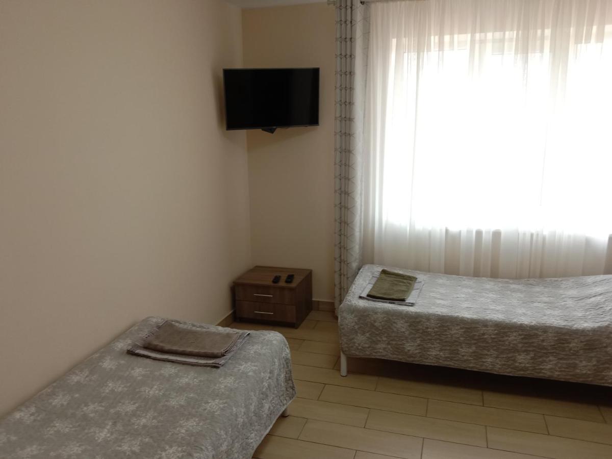 Appartamento 105 Khmelʼnytsʼkyy Esterno foto