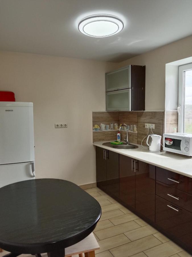 Appartamento 105 Khmelʼnytsʼkyy Esterno foto