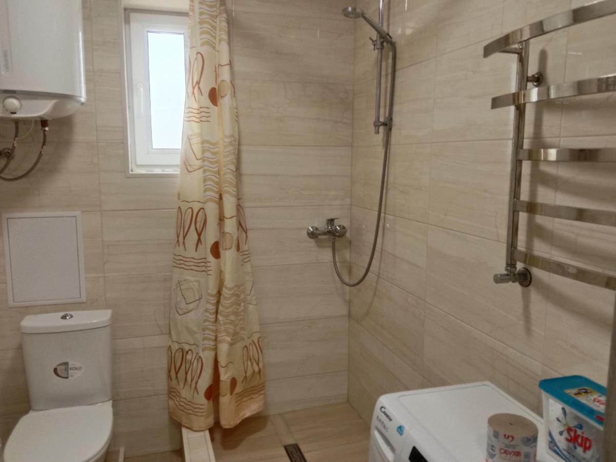 Appartamento 105 Khmelʼnytsʼkyy Esterno foto